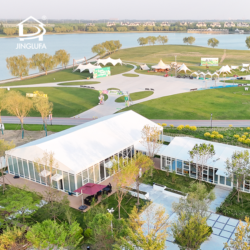 event tent with sides