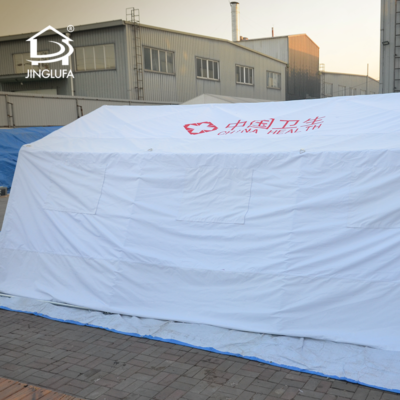 Khemah dengan bingkai keluli